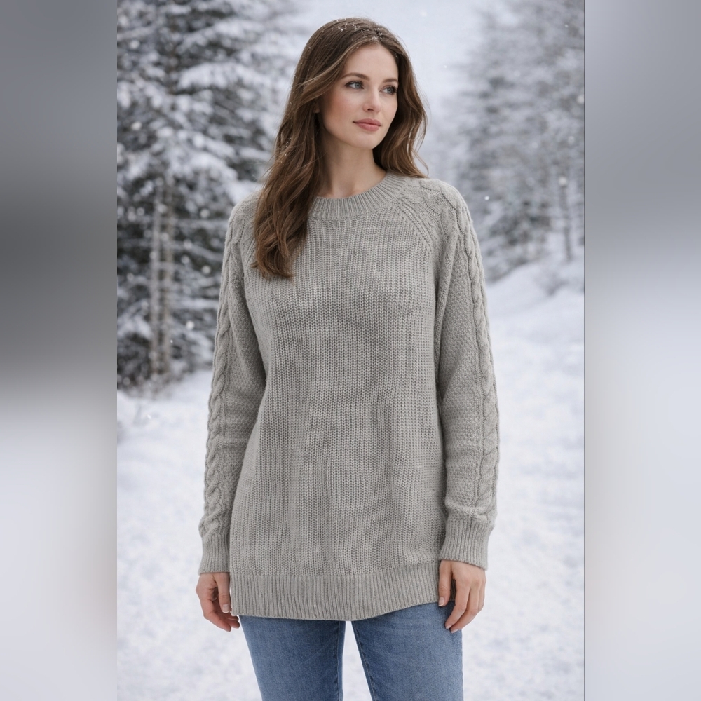 Cici Bird Gray Cable Knit Ribbed Sweater  Size M